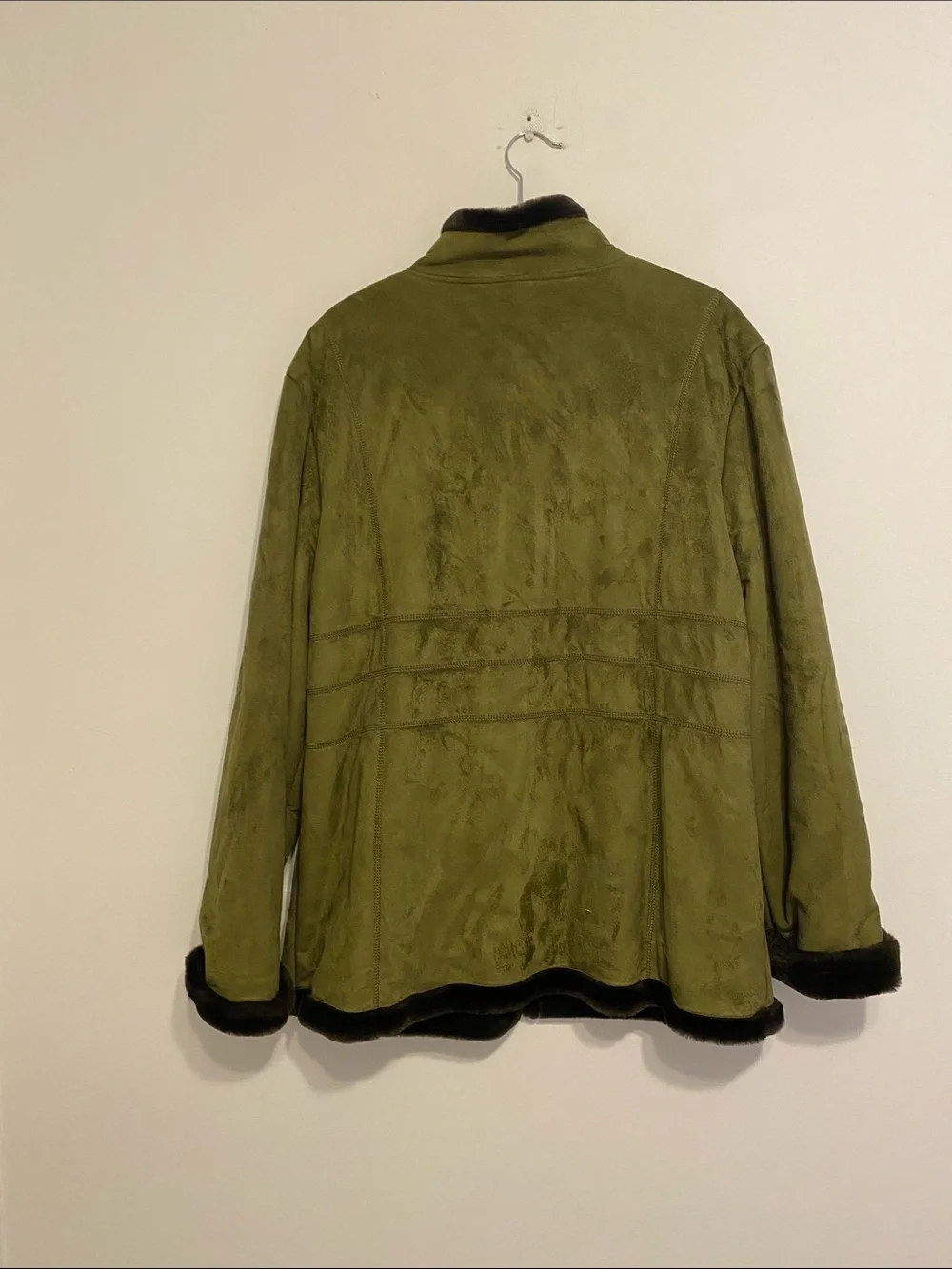 Regent Park olive faux